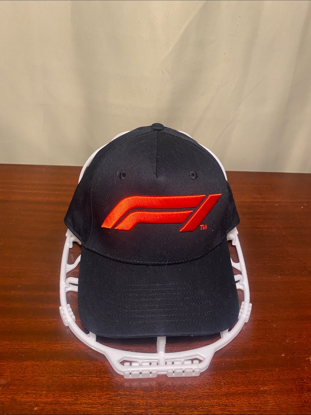 Formula 1 F1 FW Large Logo Racing OSFA Baseball Cap  Black Red O/S NWT